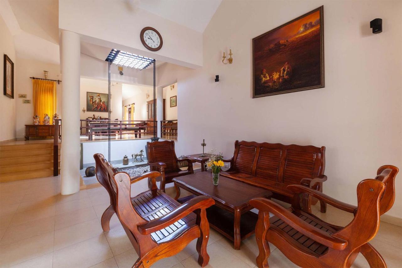 Crystal Homestay By Veo - Part Of Stayvista Madikeri Exterior photo
