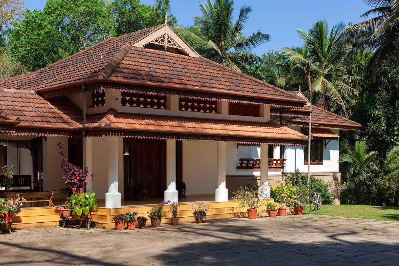Crystal Homestay By Veo - Part Of Stayvista Madikeri Exterior photo